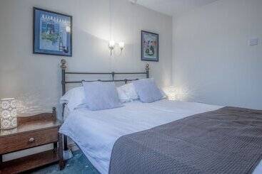 Lilac Cottage   1 Bed Cottage   Amroth