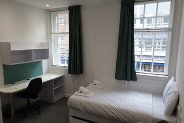 הוסטל Charming Studios For Students  Leicester