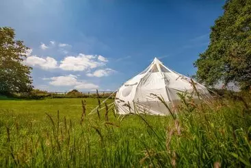 ホテル Stunning 1 Bed Star Gazing Bell Tent Loughborough