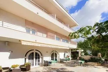 Majatalo Room In Bb   Delightfull Room For 2