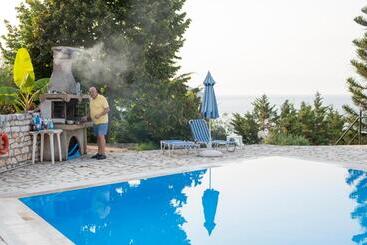 Room In Bb   Apraos Bay Hotel In Kalamaki Beach, 100m From The Lovely Sandy Beach