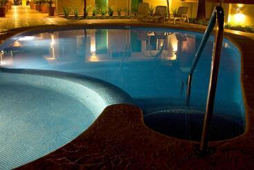 فندق Bungalows Las Arenas