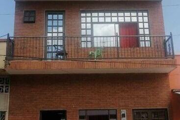 Hotel Tocaima Suit By Rotamundos