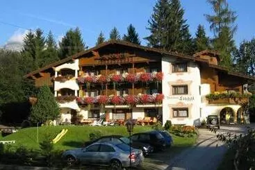 ベッドアンドブレックファースト Das Luggi Appartements