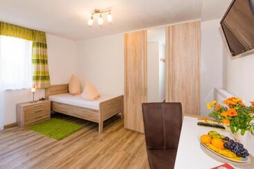 فندق Gasthof Pension Waldfriede