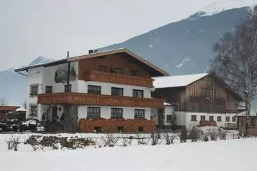 ホテル Hauseggerhof