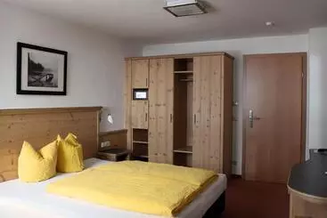 בית מלון כפרי & Suites Glück Auf