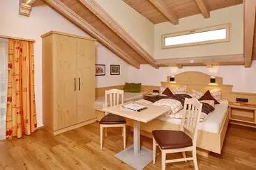 ペンション Gästehaus Renate