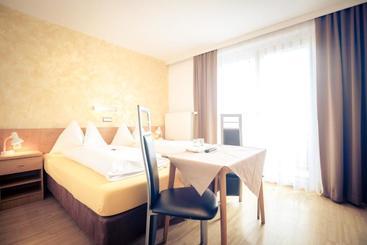 Gasthof Pension Popolari