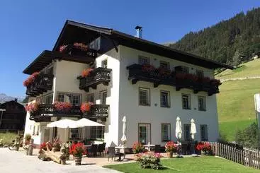 住宿加早餐 Garni Grünmoos