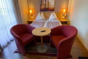 Gasthof Pension Alt Kirchheim