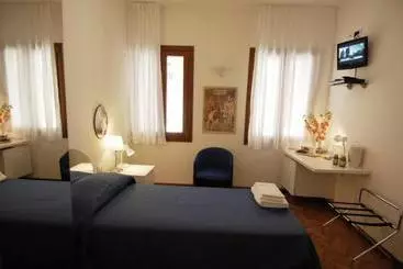 پانسیون Santa Margherita Guesthouse