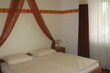 酒店 Alt Holzhausen