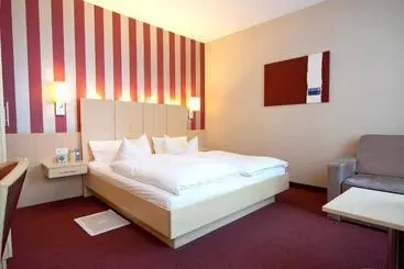 هتل Deutsches Haus