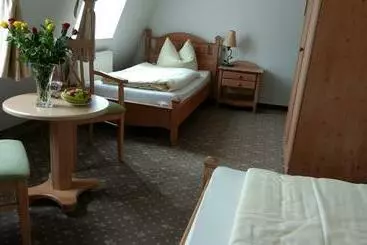 בית מלון כפרי Lindenhof