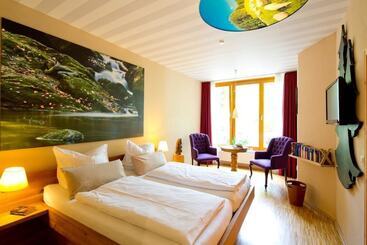 בית מלון כפרי Plumbohms Echtharz