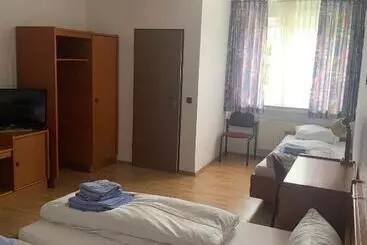 Отель Am Stimbergpark