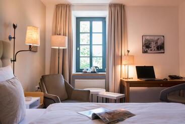 酒店 Burg Obbendorf