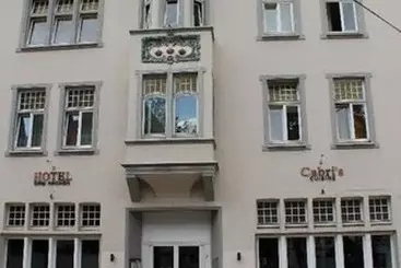 בית מלון כפרי Drei Kronen