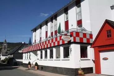 فندق Garni Elegant