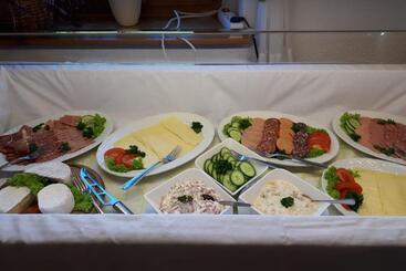 فندق & Restaurant Danelchristelgut