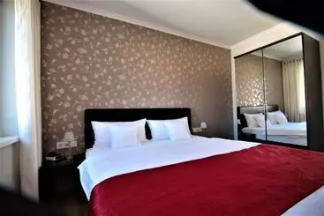 בית מלון כפרי Feriendomizil Am Lindenplatz