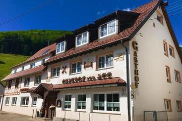 Pensão Gasthof Zum See