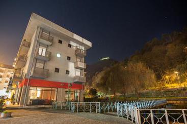 בית מלון כפרי Gari