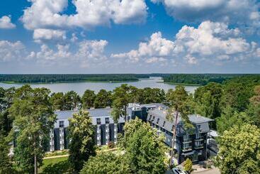 Отель Warszawa Spa & Resort