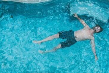 Hotel Anand Ecoaldea