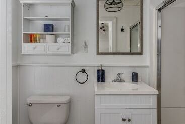 קוטג'' The Wild Rose