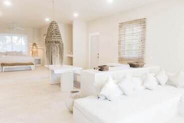 Aparthotel Casa Aquamarine