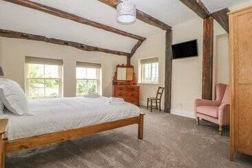 کلبه Copmanthorpe Hall