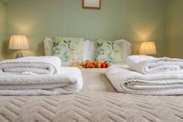 کلبه West End House