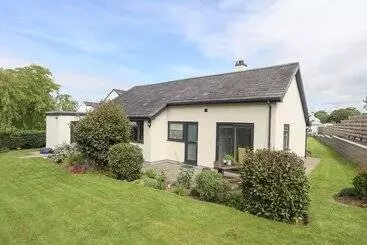 Mökkimajoitus Bronallt