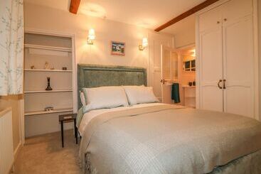 Ringmore House Cottage