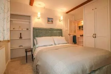 Ringmore House Cottage
