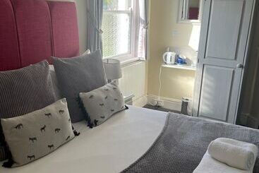 Hostal The White Hart