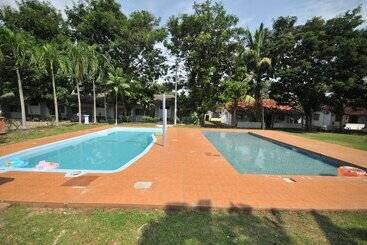 Green Town Hotel & Resort Port Dickson