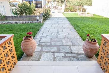 پانسیون Pantelis Studios