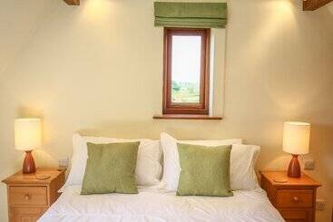 بيت ريفى The Coach House