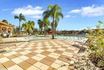 Mökkimajoitus Davenport Spacious 6bd/5.5ba Pool Home #6av151