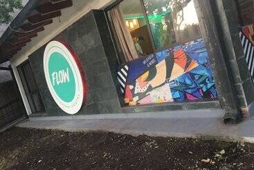 Flow Hostel