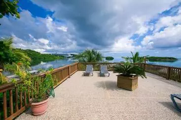 هتل Wikkid Resort