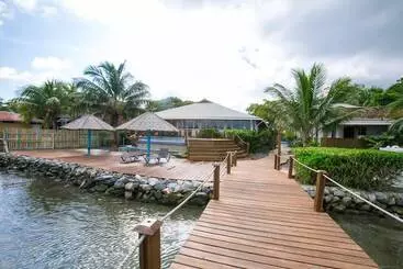 هتل Wikkid Resort