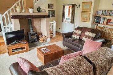 بيت ريفى Little Millend