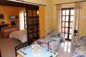 茅舍 Agriturismo L.b.stud