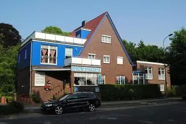 فندق Garni Nolting