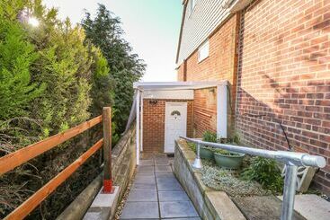 کلبه 5 Firle Road Annexe