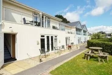 Cottage Apartment B3